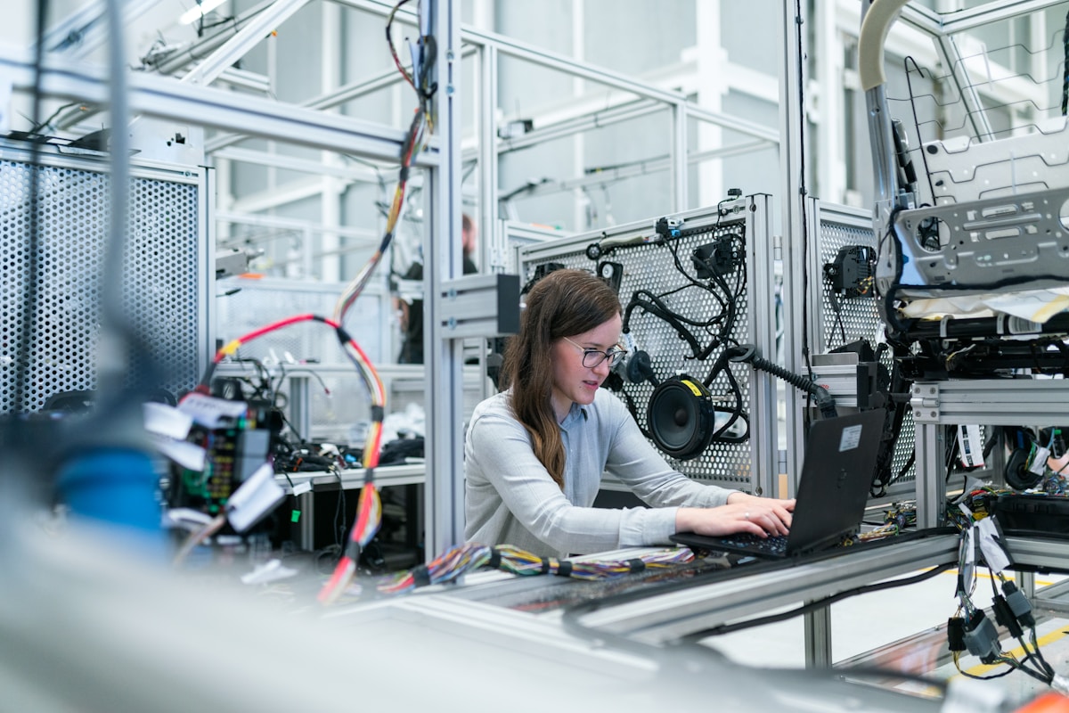 George Group 7 Manufacturing Centers in Foshan